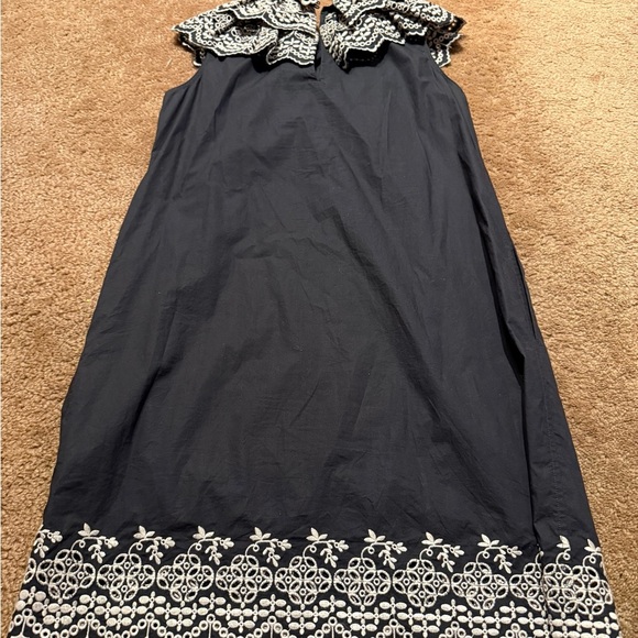 Chic Navy Lace Detail Mini Dress - Picture 3 of 3